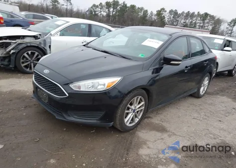 2016 Ford Focus Se z USA, uszkodzony, nr VIN 1FADP3F24GL371538